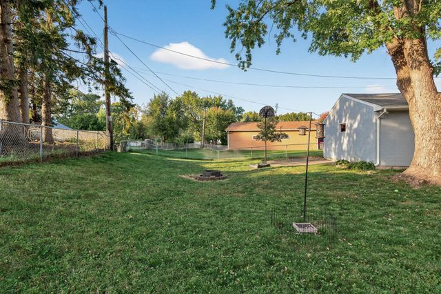 2735 Delaware Avenue, North Saint Paul, MN 55109