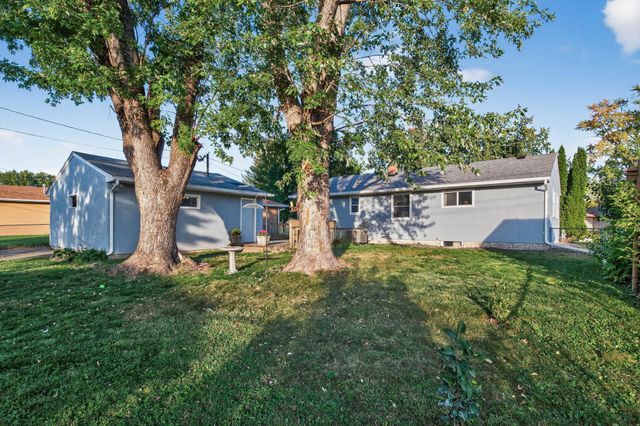 2735 Delaware Avenue, North Saint Paul, MN 55109