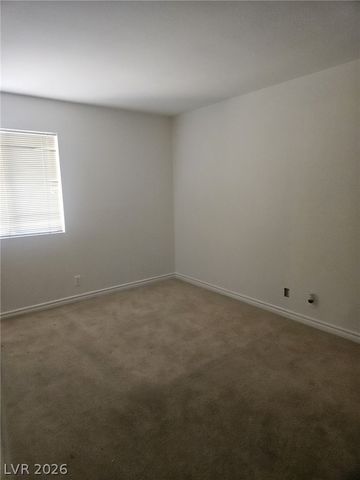 5060 Indian River Drive 377, Las Vegas, NV 89103
