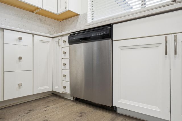 273 E Gannon Drive, Tulare, CA 93274