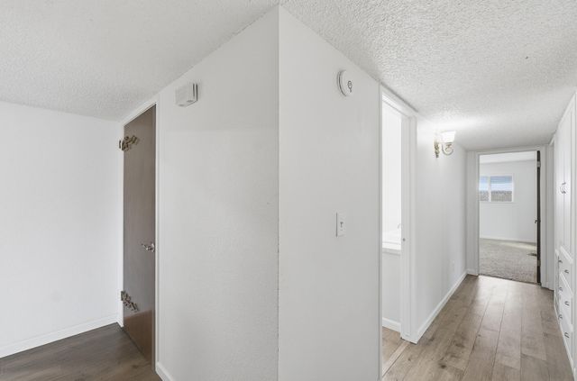 273 E Gannon Drive, Tulare, CA 93274