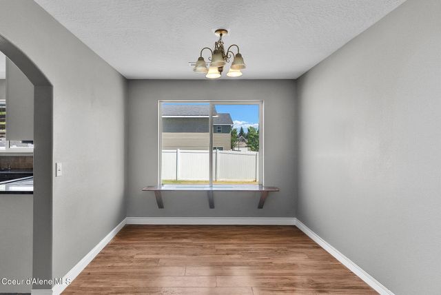 1302 N Moonstone ST, Post Falls, ID 83854