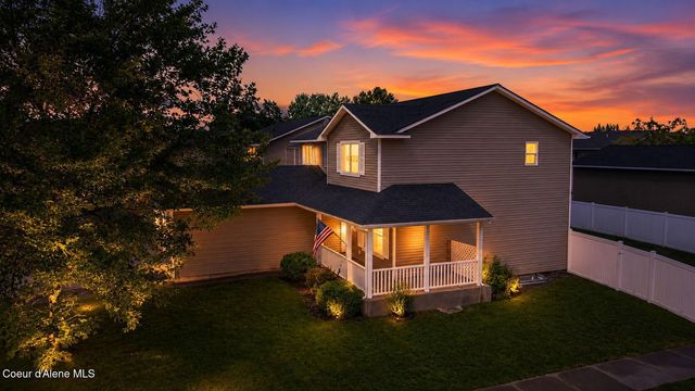 1302 N Moonstone ST, Post Falls, ID 83854