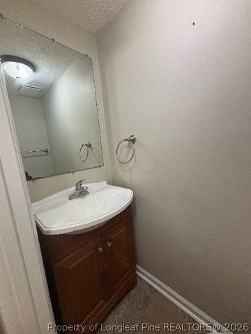 422 Kirkcaldy Court, Fayetteville, NC 28314