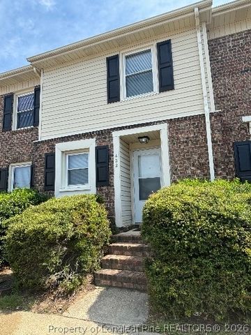 422 Kirkcaldy Court, Fayetteville, NC 28314