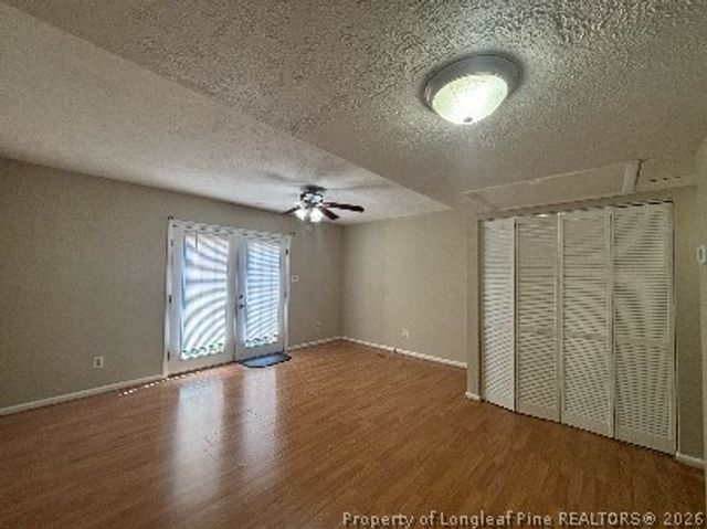 422 Kirkcaldy Court, Fayetteville, NC 28314