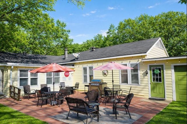 1505 Bonham Street, Commerce, TX 75428