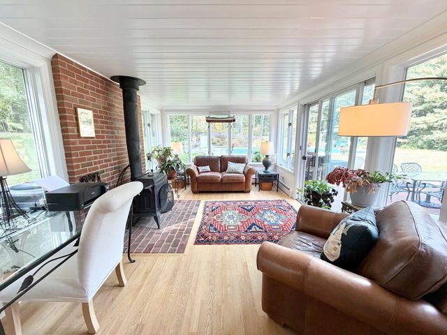 32 Moore Road, Wayland, MA 01778