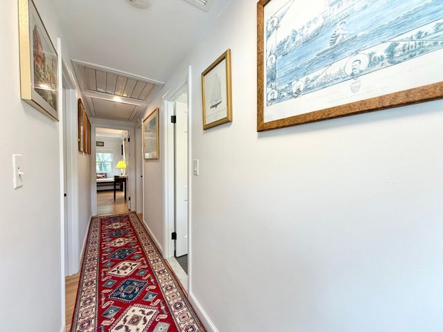 32 Moore Road, Wayland, MA 01778