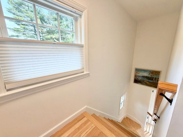 32 Moore Road, Wayland, MA 01778