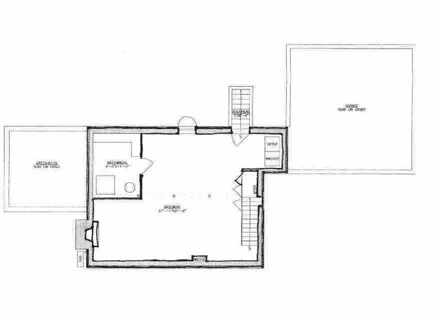 32 Moore Road, Wayland, MA 01778