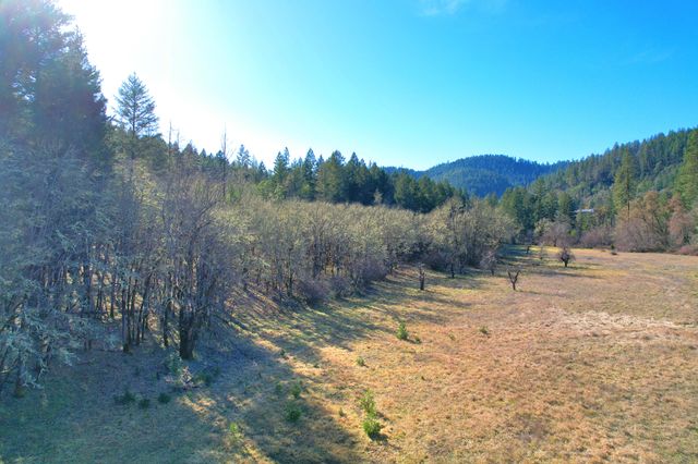 5000 Thompson Creek Road, Applegate, OR 97530