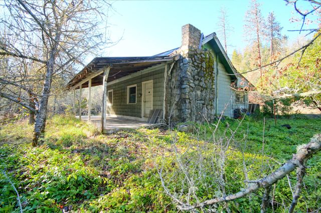 5000 Thompson Creek Road, Applegate, OR 97530
