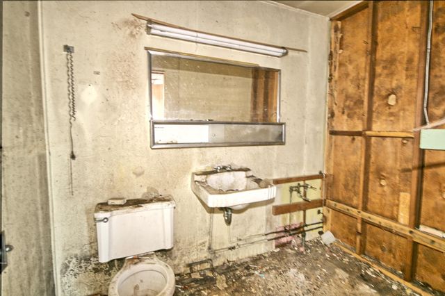 5000 Thompson Creek Road, Applegate, OR 97530