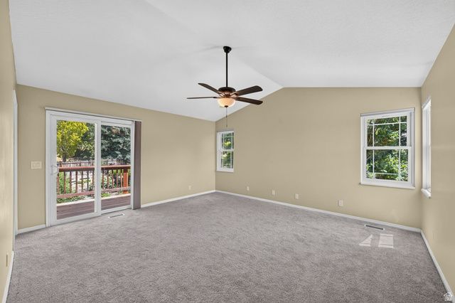 10043 S GRANITE LN, Sandy, UT 84092