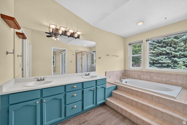 10043 S GRANITE LN, Sandy, UT 84092