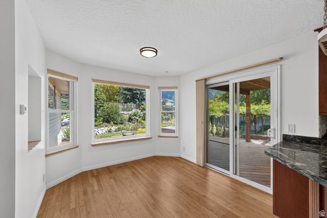 10043 S GRANITE LN, Sandy, UT 84092
