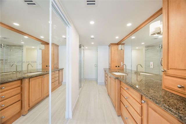 2100 S OCEAN LN 601, Fort Lauderdale, FL 33316