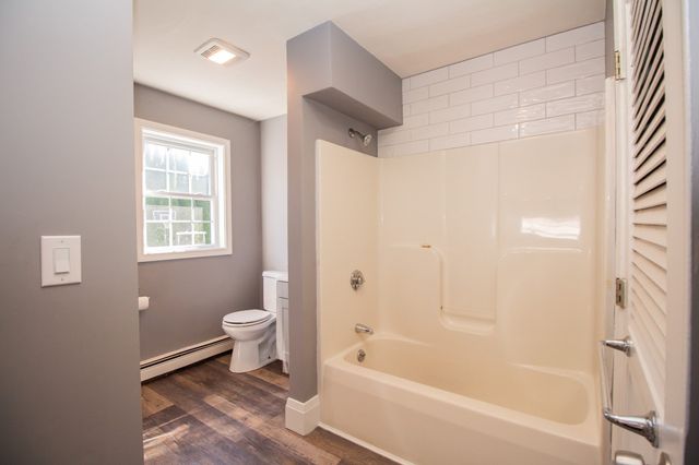 126 Sears Island Dr, Worcester, MA 01606