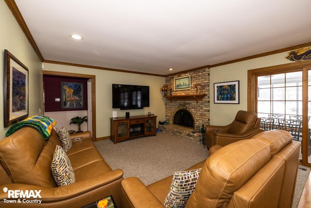 5477 Fernwood Drive, Flint, MI 48532