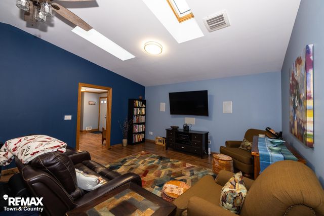 5477 Fernwood Drive, Flint, MI 48532