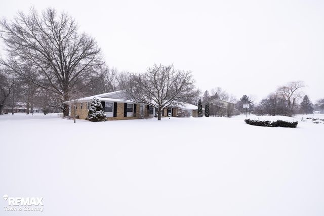 5477 Fernwood Drive, Flint, MI 48532