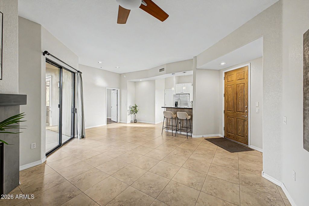 7027 N SCOTTSDALE Road 212, Paradise Valley, AZ 85253 — photo 5