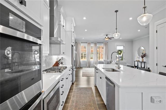 730 Elmwood Way, Roswell, GA 30075