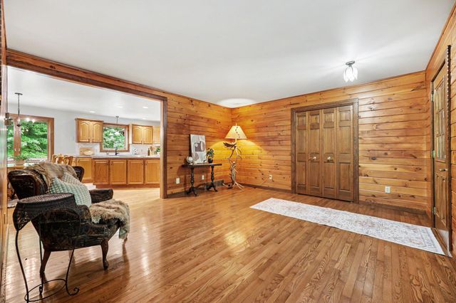 655 Auburn Trail SE, Ada, MI 49301