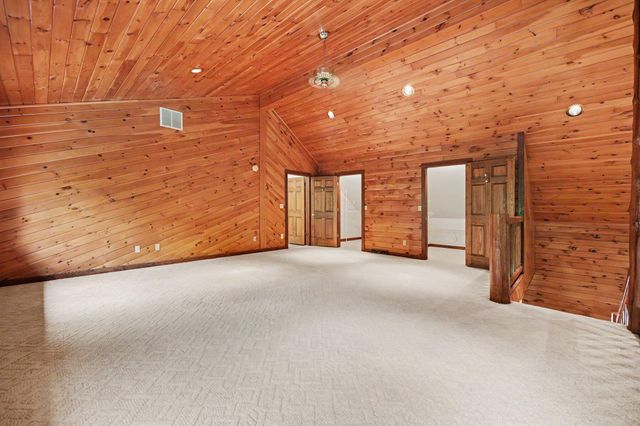 655 Auburn Trail SE, Ada, MI 49301