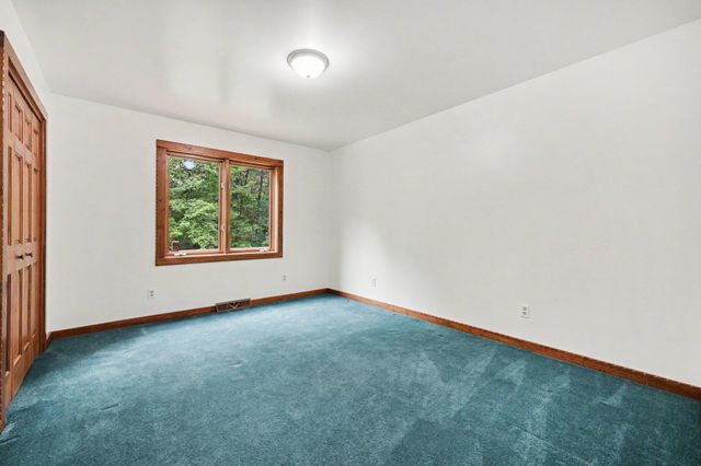 655 Auburn Trail SE, Ada, MI 49301