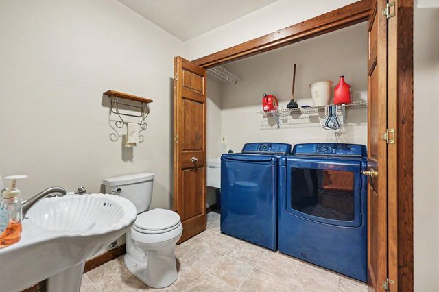 655 Auburn Trail SE, Ada, MI 49301