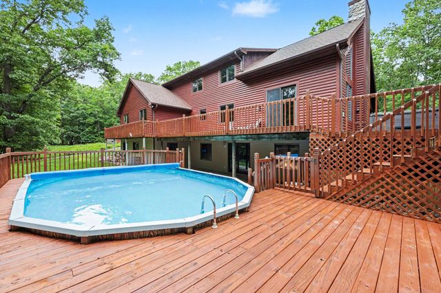 655 Auburn Trail SE, Ada, MI 49301