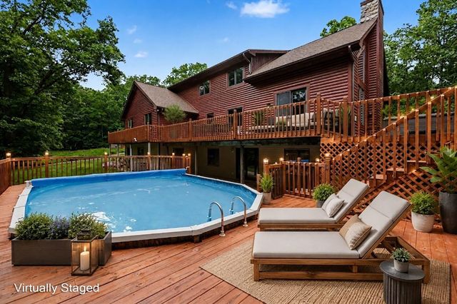 655 Auburn Trail SE, Ada, MI 49301