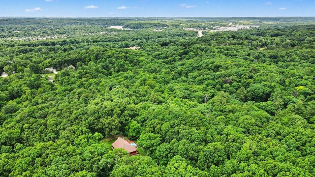 655 Auburn Trail SE, Ada, MI 49301