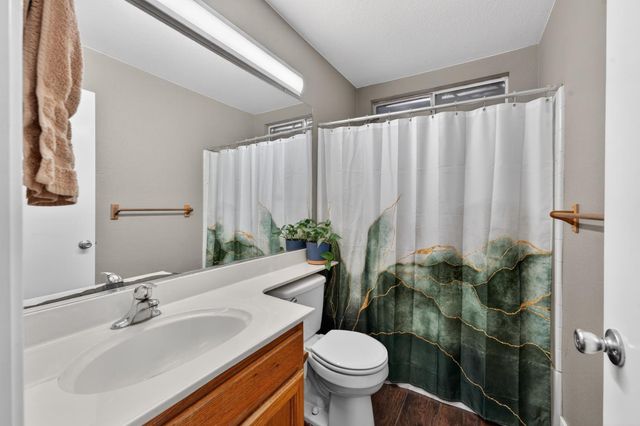 1379 Zephyr Dr, Yuba City, CA 95991