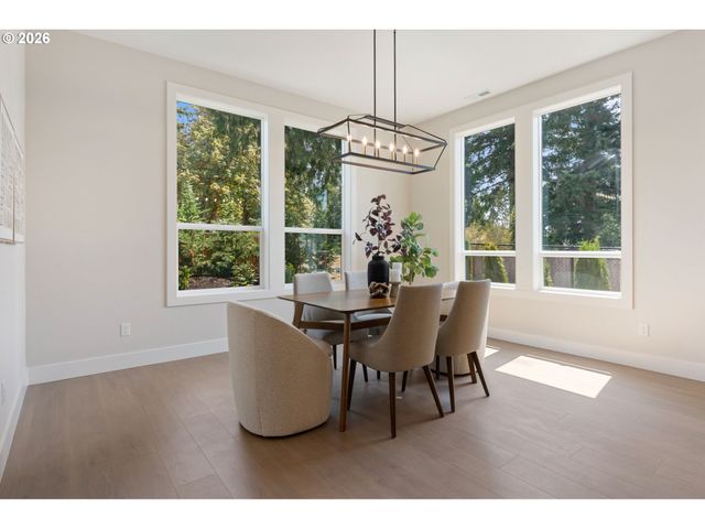 9244 Sw 74TH Ave, Portland, OR 97223