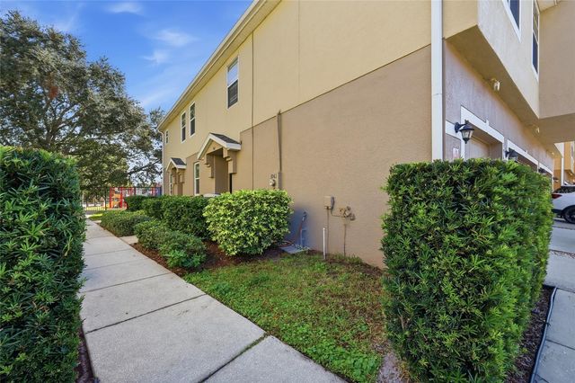 3961 PEMBERLY PINES CIRCLE, St Cloud, FL 34769