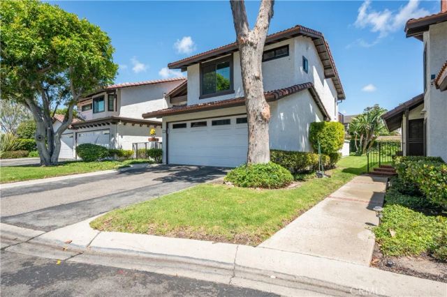 2782 Longwood Court, Costa Mesa, CA 92626