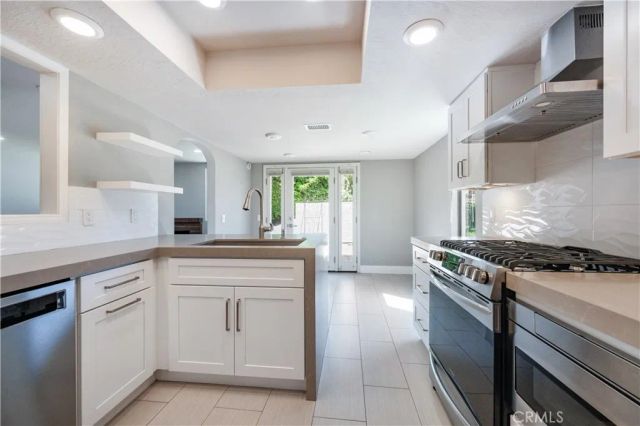 2782 Longwood Court, Costa Mesa, CA 92626