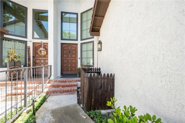 2782 Longwood Court, Costa Mesa, CA 92626