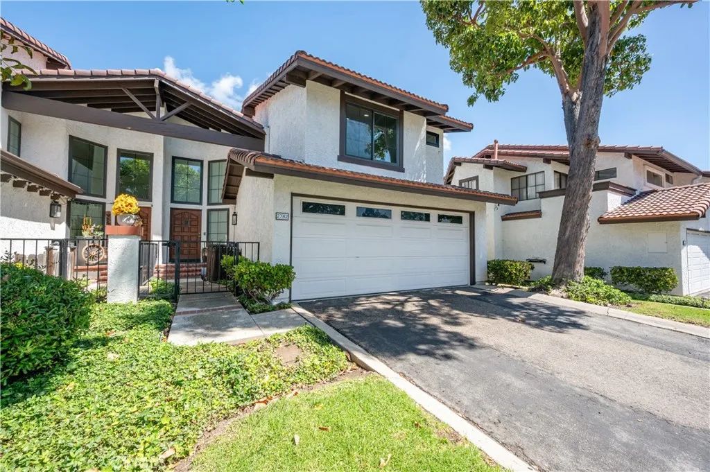 2782 Longwood Court, Costa Mesa, CA 92626