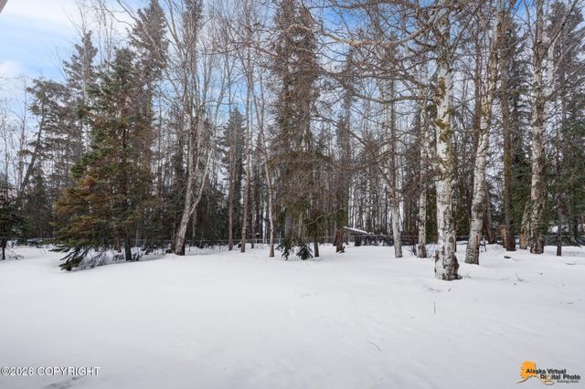 3340 Lakeside Drive, Anchorage, AK 99515