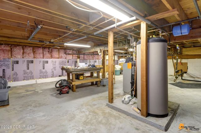 3340 Lakeside Drive, Anchorage, AK 99515