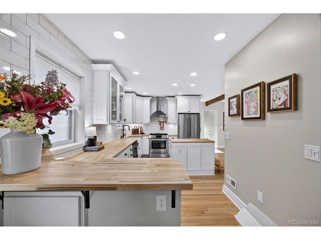 1295 Dexter St, Denver, CO 80220