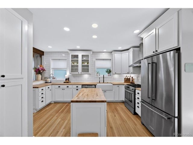 1295 Dexter St, Denver, CO 80220