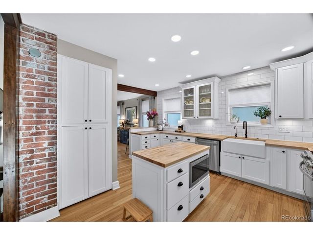 1295 Dexter St, Denver, CO 80220