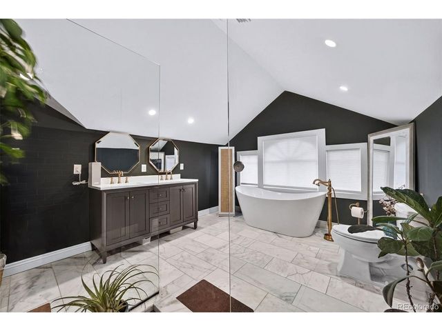 1295 Dexter St, Denver, CO 80220