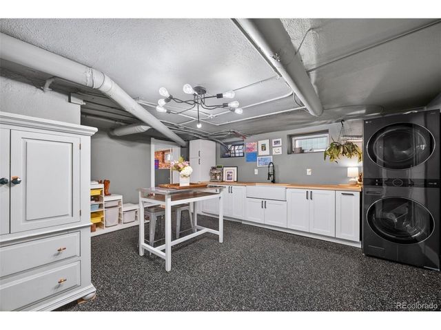 1295 Dexter St, Denver, CO 80220