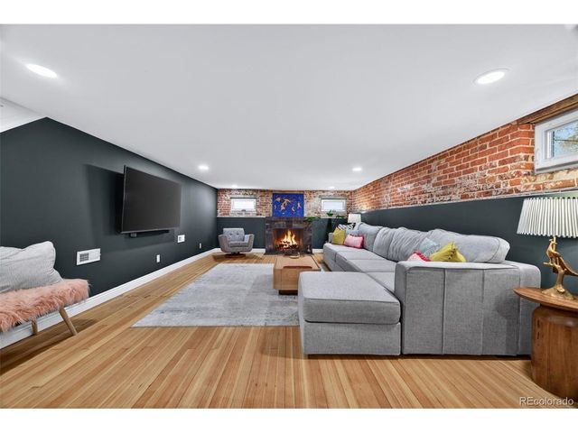 1295 Dexter St, Denver, CO 80220